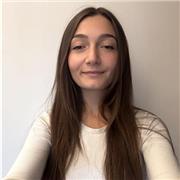 Aiuto Compiti con il Sorriso: Insieme per Amare lo Studio!