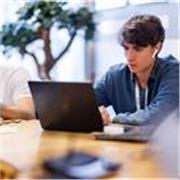 Soy investigador doctoral en Huawei Múnich Research Center. Doy clase de matemáticas, ciencia de datos e inteligencia artificial.