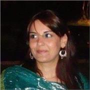 Docente di diritto impartisce lezioni private per studenti scuole superiori