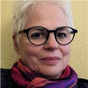 Experienced teacher of English as an additional language and English as a Modern Foreign Language