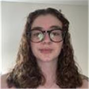 Soy francesa y italiana con un bachillerato opcion ingles. 
Puedo ayudar en asignaturas escolares de instituto o cole o idiomas