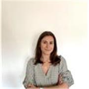 Profesora de Biología y Química a alumnos de primaria, ESO y Bachillerato