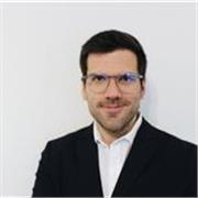 Wirtschafts-Tutor, gerne aber auch Rechts-Tutor, der alles bis einschließlich Fachabitur/Berufsschule/Bachelor lehren kann