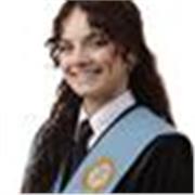  Titulada en la Eso y bachillerato de letras, actualmente estudio la carrera de lengua española y literatura hispánica.