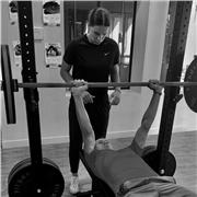 Boostez votre forme, gagnez en énergie et atteignez vos objectifs avec des entraînements sur mesure ! Rejoignez-moi dès aujourd’hu