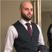 Professore di Filosofia e Storia impartisce ripetizioni per scuole superiori e medie