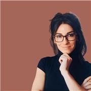 ¿Necesitas ampliar y mejorar tus conocimientos en la Lengua y literatura castellana? ¡Tengamos la primera sesión gratis para conocernos!