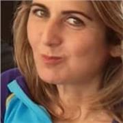 Laurea in Giurisprudenza, Master in gestione d impresa, tutor in psicologia e comunicazione