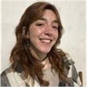 Profesora de Yoga integral para todas las edades