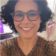 Soy titulada en Contabilidad con más de 10 años de experiencia en auditoría, finanzas y gestión empresarial.