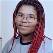 Me defino como una persona siempre dispuesta a ayudar. Impartire clases de educacion infantil