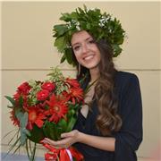 sono Giorgia, una laureanda in psicologia clinica ,vivo a Torino da un anno e adoro insegnare, offro lezioni di ripetizione in italiano, matematica, inglese, storia, psicologia, non avere timore , serietà e divertimento solo il mix giusto per apprend