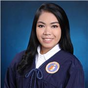 Profesora de inglés especializada en clases presenciales para niños