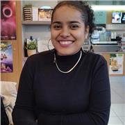 Débora, franco-brésilienne, mon objectif : booster ton niveau de portugais (A1-B1)