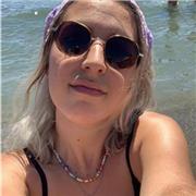 Profesora de Educación Infantil y primaria, especializada en enfermedades raras y atraso escolar