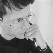 Soy Licenciado en Matemáticas y Especialista en Didáctica y TICs