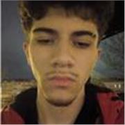 Juego fútbol desde que tengo 7 años y me gustaría que niños aprendan de la forma que yo no pude en esa edad.