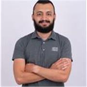 Mi objetivo principal como tutor de matemáticas es hacer que el aprendizaje sea accesible y significativo. Creo en la importancia de personalizar el enfoque de enseñanza según las necesidades y estilos de aprendizaje individuales. Me esfuerzo por crear un