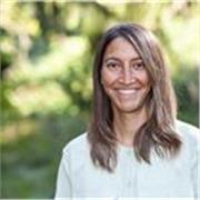 Spanische Muttersprachlerin bietet lockere Konversationsstunden für Reisende