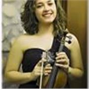 Violinista e concertista con 15 anni di esperienza. Offro lezioni di violino barocco, classico, moderno e propedeutica