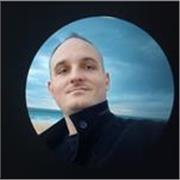 Hablante nativo de francés, ofrezco clases de conversación para personas que quieren mejorar o aprender de forma natural. Las clas