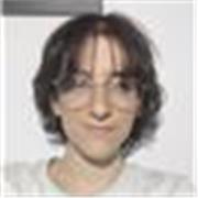 Tengo un C1 en inglés y un B2 certificado, estudio una carrera de filología y me encantan las lenguas.