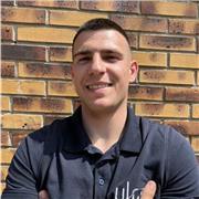 Coach sportif sur Dunkerque et alentours, diplômé d’un DEUG STAPS, spécialisé dans les sports de combat.
