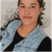 Profesor de apoyo escolar para niños de forma virtual