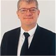 Consultant Sénior Cyber Sécurité, je suis dans la transmission et prodigue des cours en Sécurité Informatique.