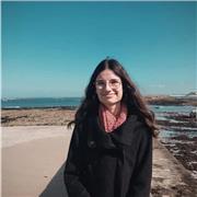 Etudiante à la Sorbonne donne des cours de soutien scolaire (primaire, collège, lycée) et d'aide aux devoirs