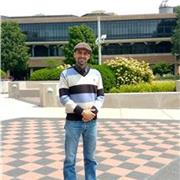 Profesor titulado en Ciencias Políticas, Comunicación Social, con maestría en Ciencias Políticas y Filosofía