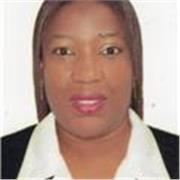 Profesora de Primaria y superior imparte clases a niños de todas las edades