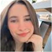 Profesor de teatro para niños menores de edad 