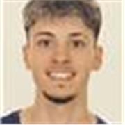 Estudiante universitario ofrece ayuda para el aprendizaje del inglés