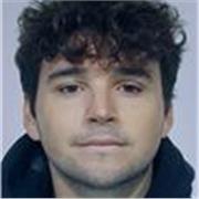 Mi chiamo Lorenzo, ho 24 anni e sono studente di Beni Culturali impartisce lezioni nell'ambito delle scienze umanistiche