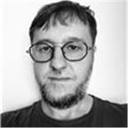 Maestro con 28 años de experiencia en clases de dibujo constructivo, técnicas de representación gráfica y metodología de diseño