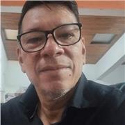 Profesor de apoyo especializado en el área de Ingles y filosofía de manera virtual