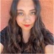 He estudiado inglés hace 4 años, puedo hacer clases a cualquier edad:)