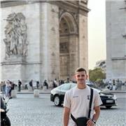 Étudiant a l'université Gustave Eiffel j'ai un bac en math Expert je vous propose des cours particuliers pour vous enfants en math