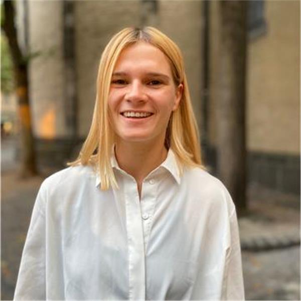 Louisa Grauvogel Nachhilfelehrer aus Köln