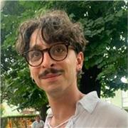 Se hai bisogno di aiuto per i compiti, ti aspetto!