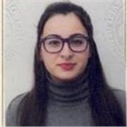Laureata offre lezioni di lingua per elementari, medie e liceo