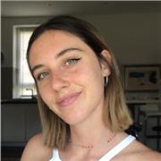 Laureata in ingegneria offre ripetizioni in inglese, fisica e matematica per studenti fino alla quinta liceo