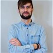 Videomaker specializzato allo IED di Milano offre lezioni di Riprese video - Fotografia - Editing Video