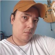 Aula de violão para iniciantes de todos as idades