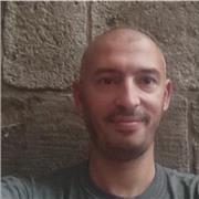 Profesor de inglés con 4 años de experiencia dando clases de forma personalizada desde el 4° de primaria hasta el bachillerato.