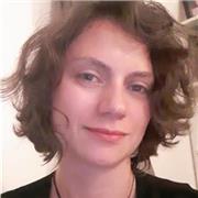 Curiosa, disciplinada e insistente. Crianças, adolescentes e adultos terão aulas completas, interessantes e atualizadas comigo