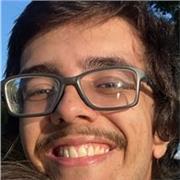 Professor de Biologia que ensina a todas idades com diferentes métodos de ensino