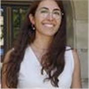 Profesora de Biología para ESO y bachillerato. Y otras asignaturas (Fisiología, Bioquímica y Inmunología) a nivel universitario. 