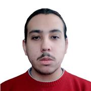 Profesor imparte clases de Filosofía, Literatura, Historia, Sociología (etcétera) a estudiantes secundarios de todas las edades